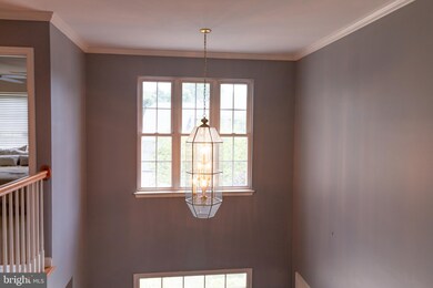 1302 Waneta Ct, Odenton, MD 21113 - photo 5