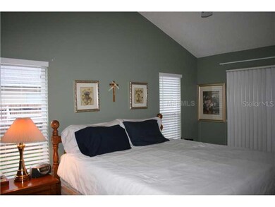 421 Cypress View Dr, Oldsmar, FL 34677 - photo 7