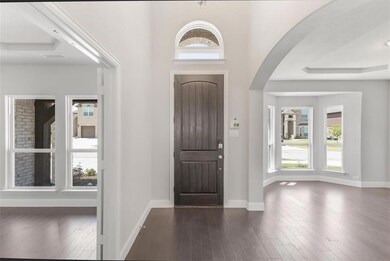 6516 Dove Chase  Entry