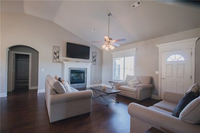 3634 Mason Way, Bethel Heights, AR 72764 - photo 2