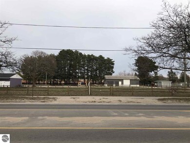 1108 Bridge St unit 59,60, Charlevoix, MI 49720 - photo 2