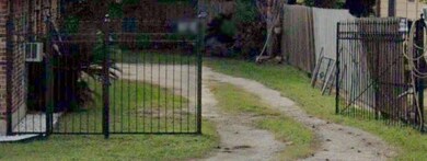 825 Prosper St unit B, Houston, TX 77088 - photo 3