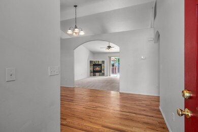 348 NW Antler Loop, Redmond, OR 97756 - photo 6