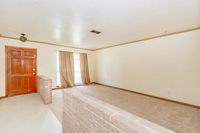 8222 Springtime Ln, Houston, TX 77075 - photo 2