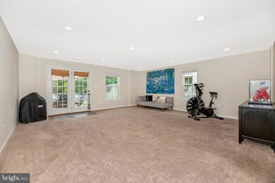 2055 Spring Run Cir, Frederick, MD 21702 - photo 6