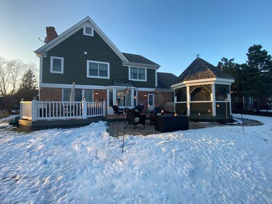 2107 Inverness Ln, Glenview, IL 60026 - photo 2