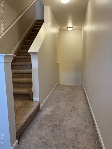 3255 Camden Dr unit 121, Troy, MI 48084 - photo 5