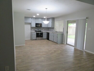 4915 Fitzwater Dr, Spring, TX 77373 - photo 6