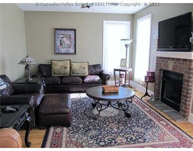 29 Chandler Cir, Scott Depot, WV 25560 - photo 5