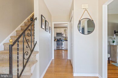 2621 Heritage Farm Dr, Wilmington, DE 19808 - photo 7