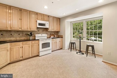 9 Granite Ridge Ct, North Potomac, MD 20878 - photo 5