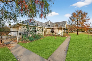 538 Lakewood Rd, Denison, TX 75020 - photo 5