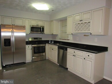 1175 Spruce Ave, Shady Side, MD 20764 - photo 6