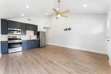 4049 Lucille St, Houston, TX 77026 - photo 6