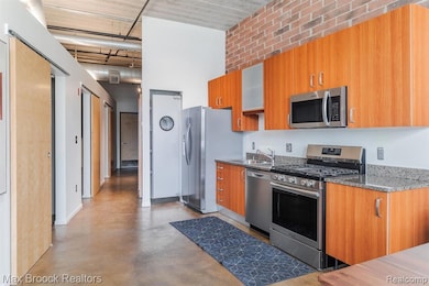 333 E Parent Ave unit 9, Royal Oak, MI 48067 - photo 4