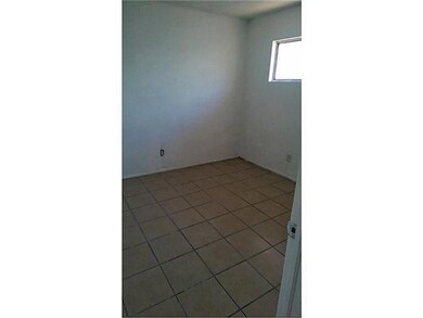 3921 N Piedras St unit B, El Paso, TX 79930 - photo 2