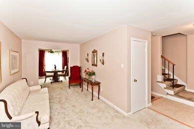 1528 Karen Blvd, District Heights, MD 20747 - photo 5