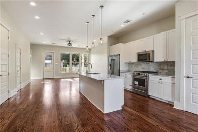 2552 Ursulines Ave, New Orleans, LA 70119 - photo 4