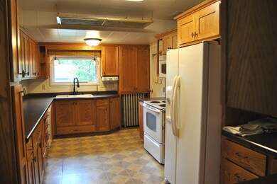 Cole_Kitchen<|><|>