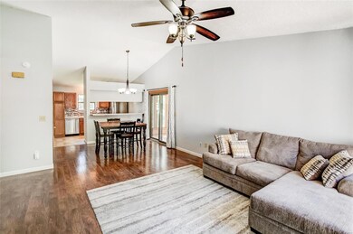 806 Westwood Rd, Maryville, IL 62062 - photo 4