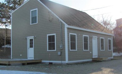 11 Off Conwell St, Provincetown, MA 2657 - photo 2