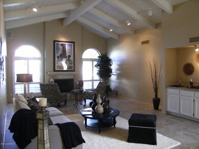 Living Room-Fireplace
