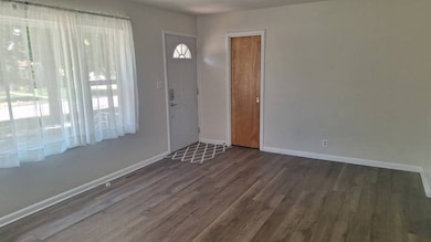 510 Mears St, Chadron, NE 69337 - photo 3