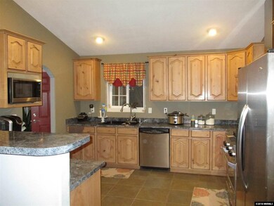 7105 Torrey Ln, Winnemucca, NV 89445 - photo 3