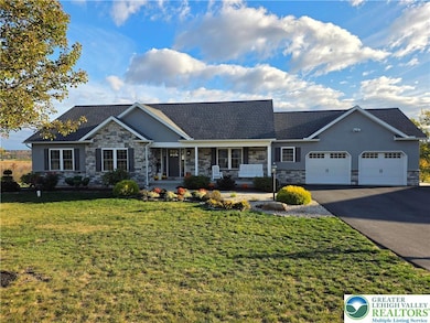 3393 Crestview Ln, Walnutport, PA 18088 - photo 5