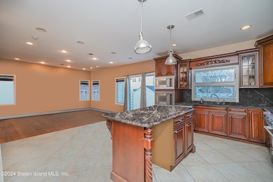 Photo Nov 27 2024, 3 58 47 AM