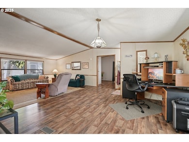 8434 SE Heritage Ct unit 19, Clackamas, OR 97015 - photo 6