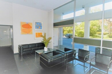 221 Mt Auburn unit 606, Cambridge, MA 02138 - photo 3