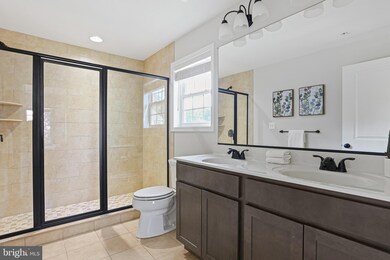 6398 Woodburn Ave, Elkridge, MD 21075 - photo 5