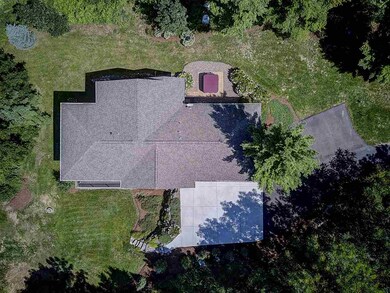 2117 Caine Rd, Fitchburg, WI 53575 - photo 5