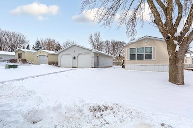 502 Edgar Place, Faribault, MN 55021 - photo 4