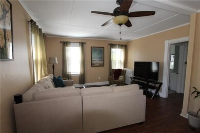 28 Mcallister St unit 2, Newport, RI 02840 - photo 3