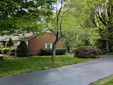 161 Kentucky Ave, Sewanee, TN 37375 - photo 3