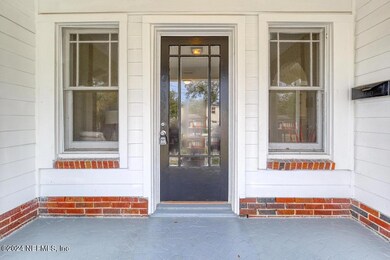 3026 Post St-7