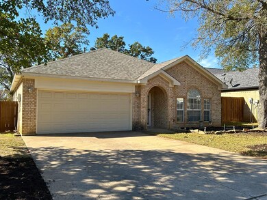 3904 Gessner Dr, Denton, TX 76210 - photo 2