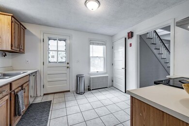 4 Johnson St, West Springfield, MA 01089 - photo 5