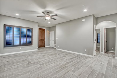 13813 Paseo de Plata Dr, El Paso, TX 79928 - photo 4