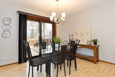 2756 Rolling Meadows Dr, Naperville, IL 60564 - photo 6