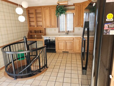 2205 Downing Ave, Waterloo, IA 50701 - photo 4