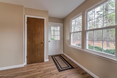 8B Maplewood Dr unit B, Whiting, NJ 08759 - photo 5