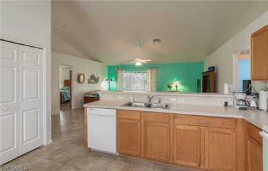 2711 NE 4th Place, Cape Coral, FL 33909 - photo 4