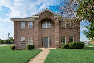 103 Martin Dr, Wylie, TX 75098 - photo 2