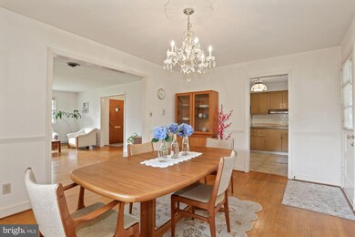 3335 Kaywood Dr, Falls Church, VA 22041 - photo 6