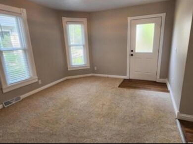 915 S 8th St unit 2, Goshen, IN 46526 - photo 3