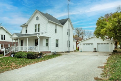 918 1st Ave, Ackley, IA 50601 - photo 4