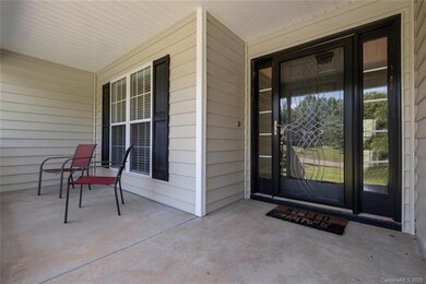 5108 Thornhill Dr, Gastonia, NC 28052 - photo 3